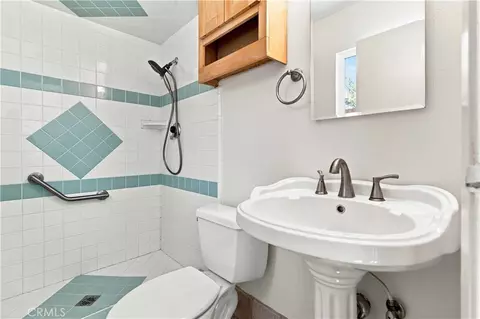 Bath - 5716 Katherine, Simi Valley, CA 93063 photo 1 of 2