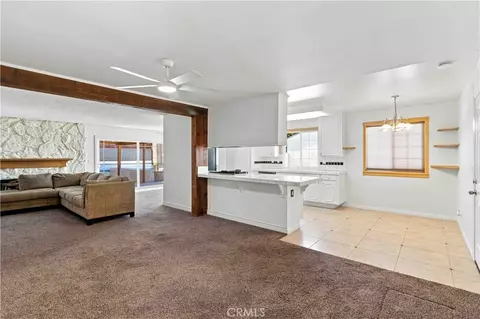 Living - 5716 Katherine, Simi Valley, CA 93063 photo 7 of 7