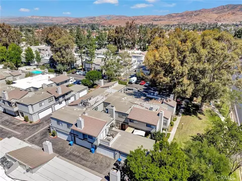 View/Area - 6543 Stoney Vw #4, Simi Valley, CA 93063 photo 3 of 9