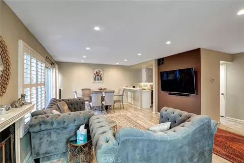 Living - 6543 Stoney Vw #4, Simi Valley, CA 93063 photo 1 of 4
