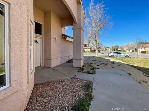 Exterior - 1768 Mesa Dr, Lancaster, CA 93535 photo 1 of 4