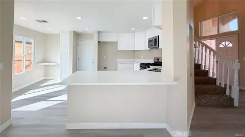 Entry Way - 1768 Mesa Dr, Lancaster, CA 93535 photo 2 of 6