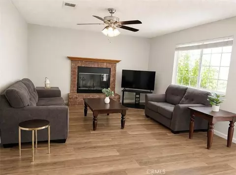 Living - 1850 Pepper Tree Close, Wasco, CA 93280 photo 1 of 1