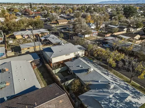 View/Area - 44702 Fig Ave, Lancaster, CA 93534 photo 6 of 10