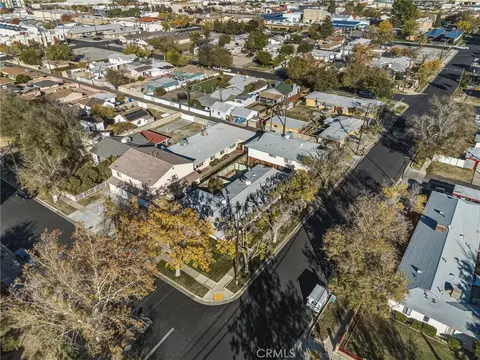 View/Area - 44702 Fig Ave, Lancaster, CA 93534 photo 4 of 10