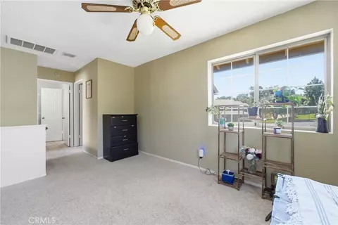 Entry Way - 18551 Glenview Ct, Tehachapi, CA 93561 photo 2 of 2