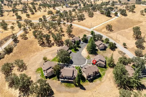 View/Area - 18551 Glenview Ct, Tehachapi, CA 93561 photo 5 of 7
