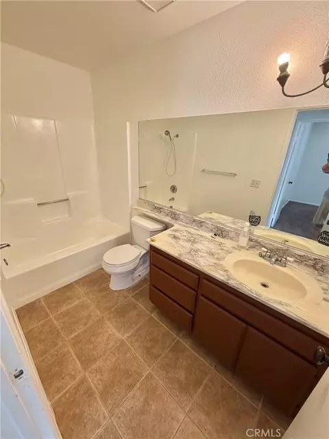 Bath - 39355 169th E, Lake Los Angeles, CA 93591 photo 2 of 2