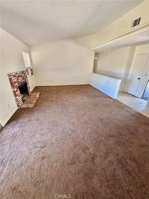 Living - 39355 169th E, Lake Los Angeles, CA 93591 photo 3 of 3
