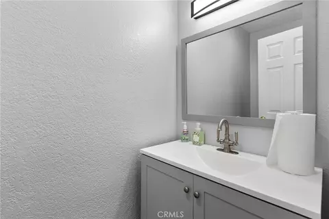 Bath - 43675 Park, Lancaster, CA 93534 photo 1 of 4
