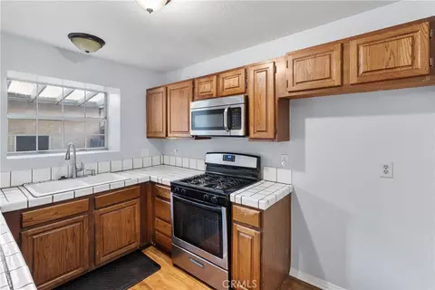 Kitchen - 43675 Park, Lancaster, CA 93534 photo 1 of 2
