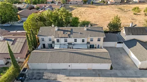 View/Area - 43675 Park, Lancaster, CA 93534 photo 3 of 5