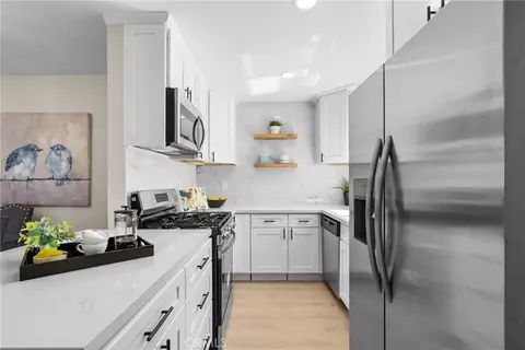 Kitchen - 512 E Lingard, Lancaster, CA 93535 photo 5 of 6