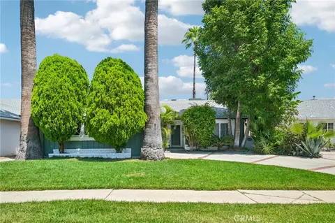 7042 Morse Ave, North Hollywood, CA 91605
