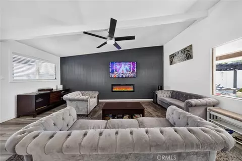 Living - 7959 Bothwell Rd, Reseda, CA 91335 photo 2 of 2
