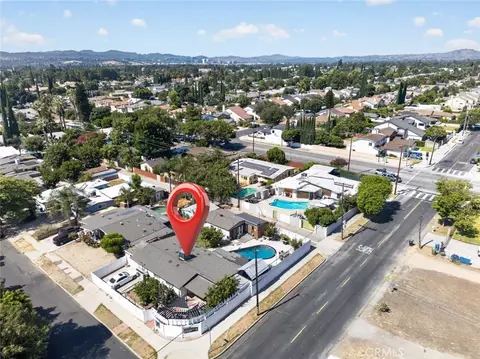 View/Area - 7959 Bothwell Rd, Reseda, CA 91335 photo 1 of 2