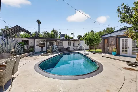 Exterior - 7959 Bothwell Rd, Reseda, CA 91335 photo 19 of 25