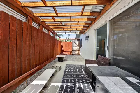 Exterior - 7959 Bothwell Rd, Reseda, CA 91335 photo 8 of 25