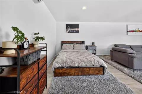 Bedroom - 7959 Bothwell Rd, Reseda, CA 91335 photo 2 of 8