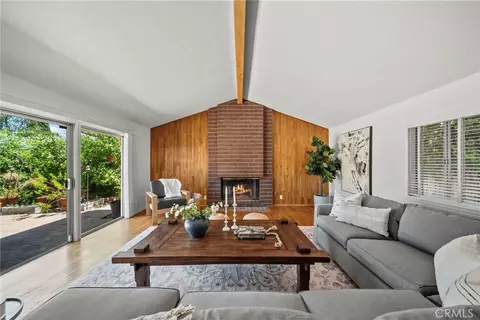 10106 Petit, North Hills, CA 91343