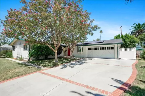 22923 Elkwood, West Hills, CA 91304