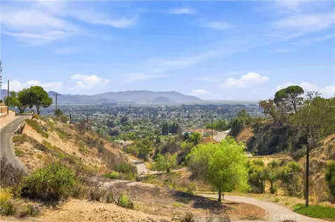 244 Highland Dr, Camarillo, CA 93010 photo 13