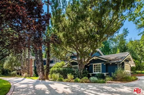 5255 Round Meadow Rd, Hidden Hills, CA 91302