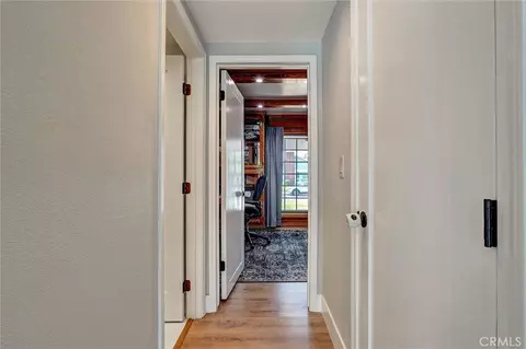 Entry Way - 2353 Burnside St, Simi Valley, CA 93065 photo 4 of 10