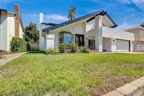 Exterior - 2353 Burnside St, Simi Valley, CA 93065 photo 2 of 7