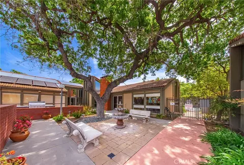 Exterior - 254 Sequoia Ct #26, Thousand Oaks, CA 91360 photo 6 of 9