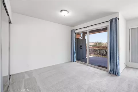 Bedroom - 254 Sequoia Ct #26, Thousand Oaks, CA 91360 photo 2 of 3