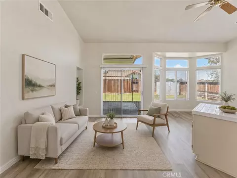 Living - 1645 E Kettering, Lancaster, CA 93535 photo 13 of 15