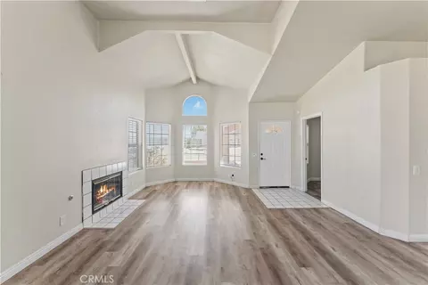 Living - 1645 E Kettering, Lancaster, CA 93535 photo 10 of 15