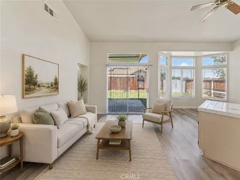 Living - 1645 E Kettering, Lancaster, CA 93535 photo 13 of 15