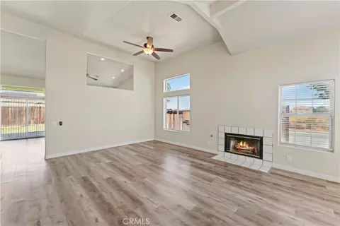 Living - 1645 E Kettering, Lancaster, CA 93535 photo 5 of 15