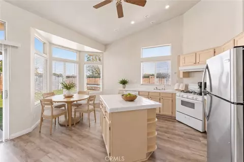 Kitchen - 1645 E Kettering, Lancaster, CA 93535 photo 1 of 8