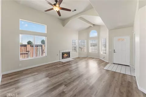 Living - 1645 E Kettering, Lancaster, CA 93535 photo 9 of 15