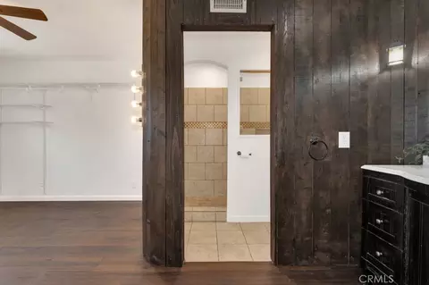 Entry Way - 805 Moffatt Cir, Simi Valley, CA 93065 photo 4 of 4