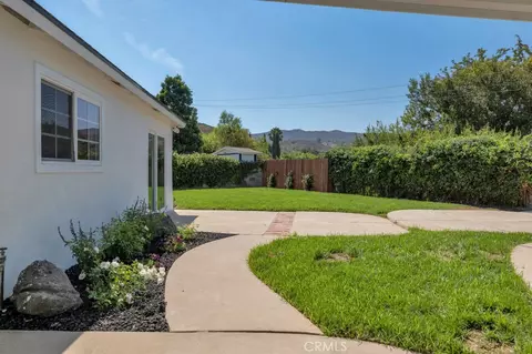 Exterior - 805 Moffatt Cir, Simi Valley, CA 93065 photo 11 of 18