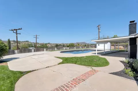 Exterior - 805 Moffatt Cir, Simi Valley, CA 93065 photo 13 of 18
