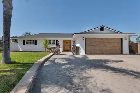 Exterior - 805 Moffatt Cir, Simi Valley, CA 93065 photo 4 of 18