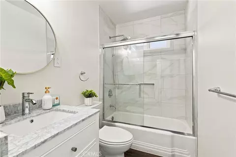 Bath - 7635 Fallbrook, West Hills, CA 91304 photo 1 of 6