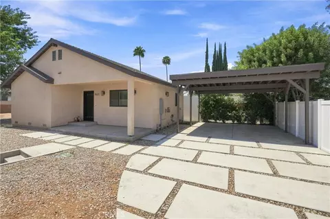 Exterior - 7635 Fallbrook, West Hills, CA 91304 photo 9 of 12