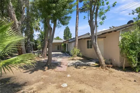 Exterior - 7635 Fallbrook, West Hills, CA 91304 photo 5 of 12