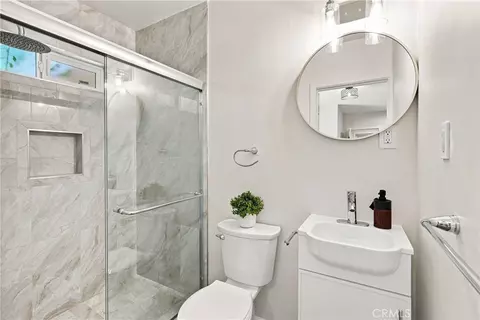 Bath - 7635 Fallbrook, West Hills, CA 91304 photo 2 of 6