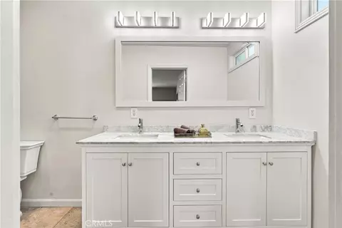 Bath - 7635 Fallbrook, West Hills, CA 91304 photo 3 of 6