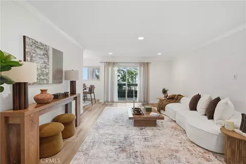 23679 Park Capri #14, Calabasas, CA 91302
