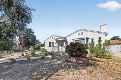 6101 Denny Ave, North Hollywood, CA 91606