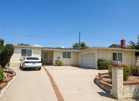 904 S Hollenbeck St, West Covina, CA 91791