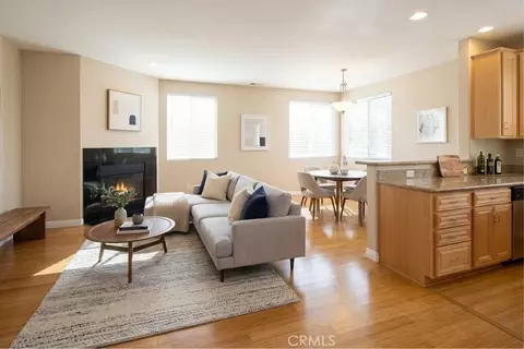 5430 Bellingham Ave #104, Valley Village, CA 91607
